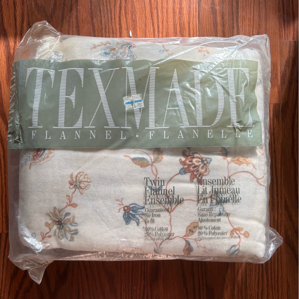 Vintage NWT Tex Made Made in Canada Twin Flannel Ensemble Bedding Dead stock